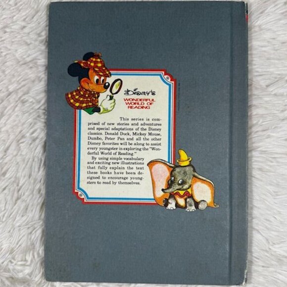 Vintage Set of 4 Disney Children's Books Dumbo/ 3 Little Pigs/ Scamp/ Peter Pan - Picture 16 of 16